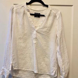 Abercrombie and Fitch Linen Button Down